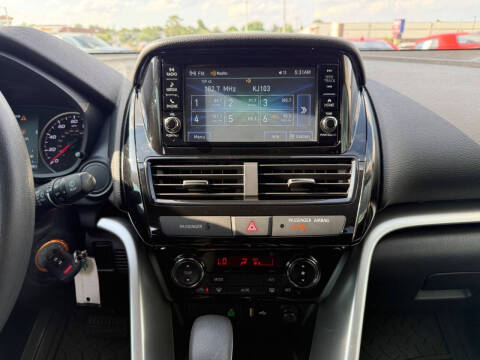 2024 Mitsubishi Eclipse Cross ES