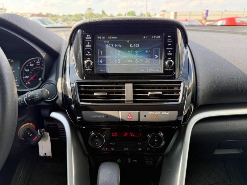 2024 Mitsubishi Eclipse Cross ES