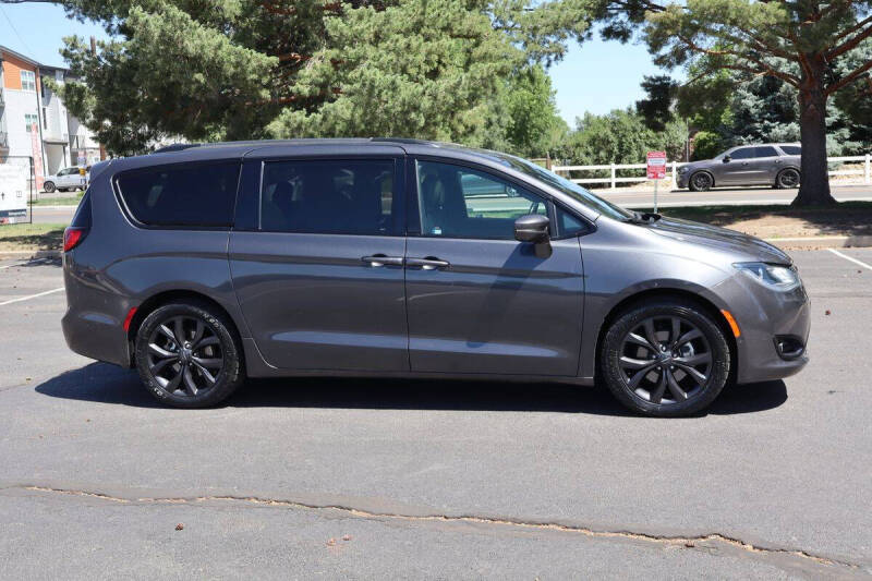 2019 Chrysler Pacifica Limited