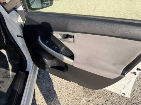 2014 Toyota Prius Plug-in Hybrid