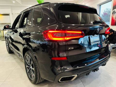 2020 BMW X5 M50i xDrive