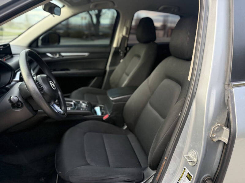 2017 Mazda CX-5 Sport