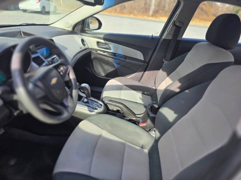 2012 Chevrolet Cruze LS