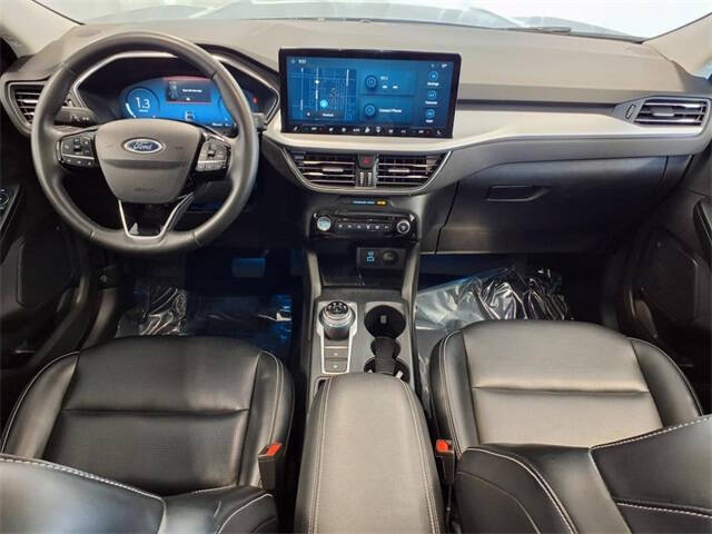 2023 Ford Escape Platinum