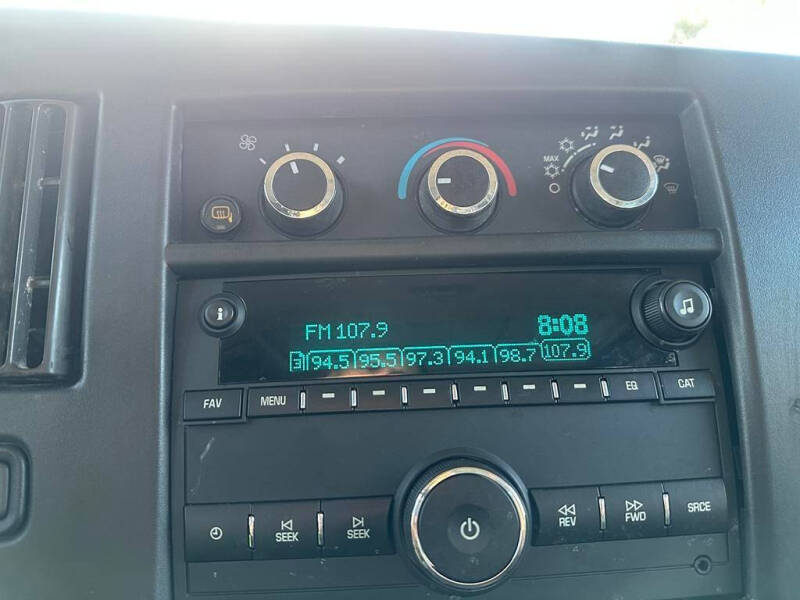 2022 Chevrolet Express 2500