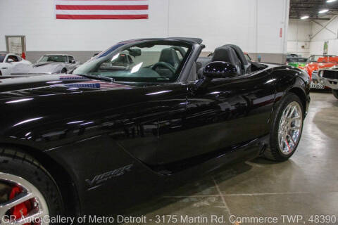 2004 Dodge Viper SRT-10