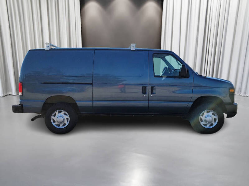 2014 Ford E-Series E-350 SD