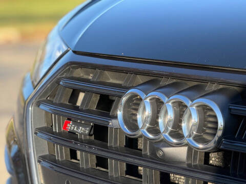 2019 Audi SQ5 3.0T quattro Prestige