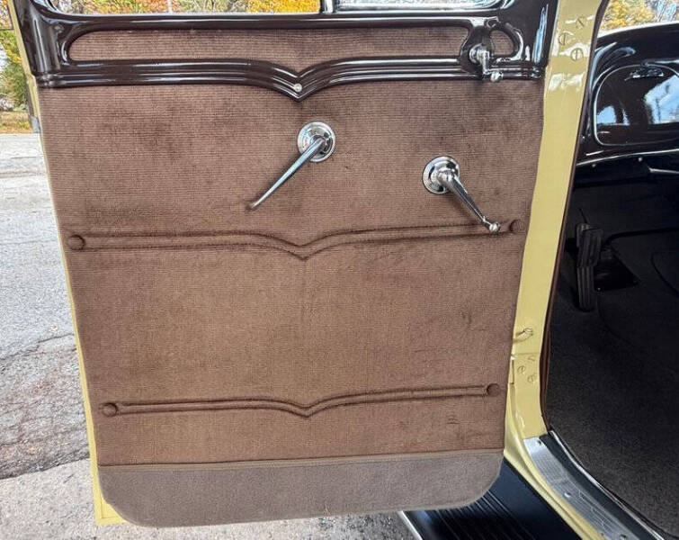 1934 Chrysler Airflow