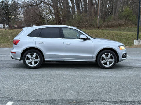 2012 Audi Q5 3.2 quattro Premium Plus