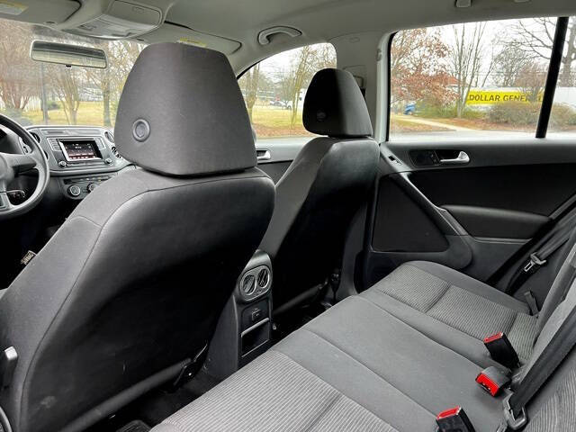 VolkswagenTiguan Limited15