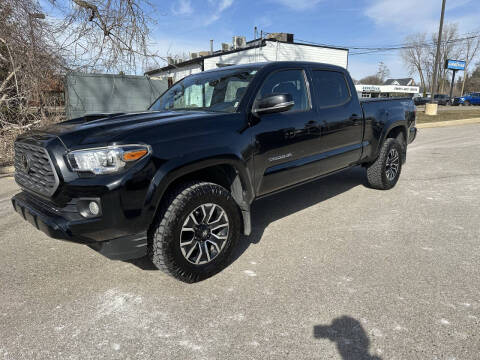 2020 Toyota Tacoma for sale at Family Auto Sales llc in Fenton MI