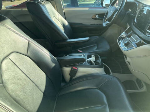 2018 Chrysler Pacifica Touring L Plus