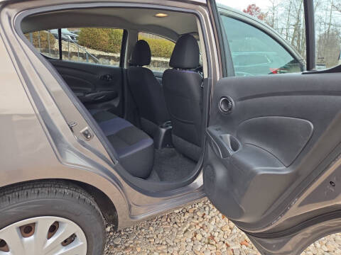 2012 Nissan Versa 1.6 S