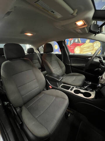 2018 Chevrolet Cruze LS Auto