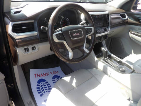 2017 GMC Acadia SLT-1