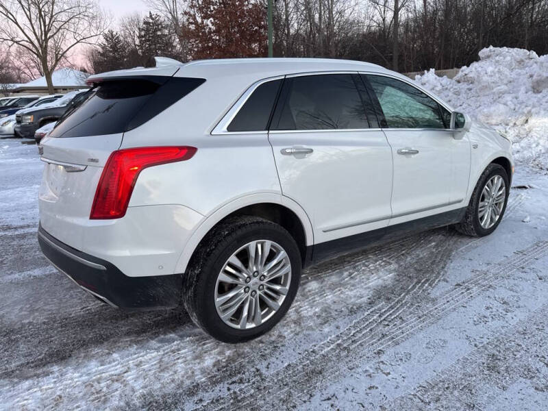 2017 Cadillac XT5 Platinum