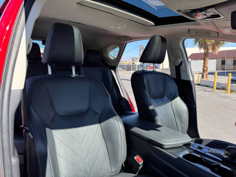 2024 Lexus NX 450h+