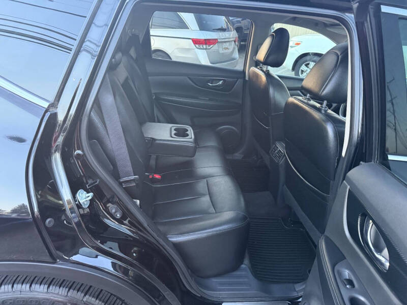 2017 Nissan Rogue Hybrid