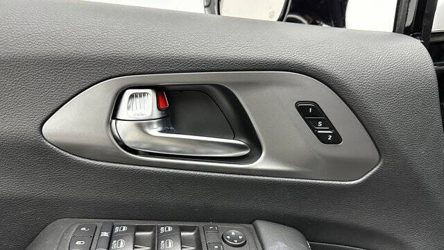 2025 Chrysler Pacifica Plug-In Hybrid