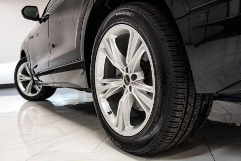 2022 Audi Q8 quattro Premium Plus 55 TFSI