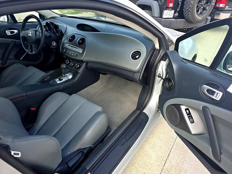 2007 Mitsubishi Eclipse SE