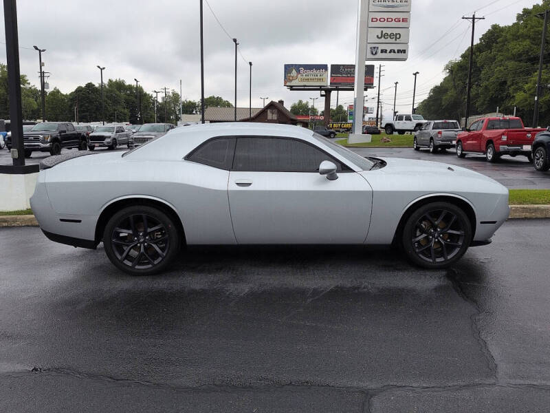 2023 Dodge Challenger SXT