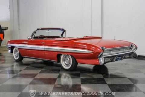 1961 Oldsmobile Starfire