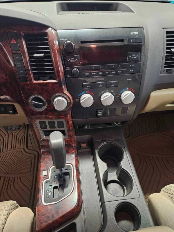 2010 Toyota Tundra Grade