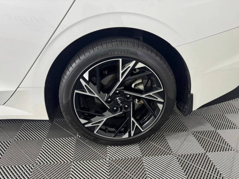 2025 Kia K5