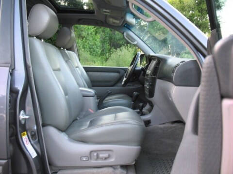 2004 Toyota Land Cruiser