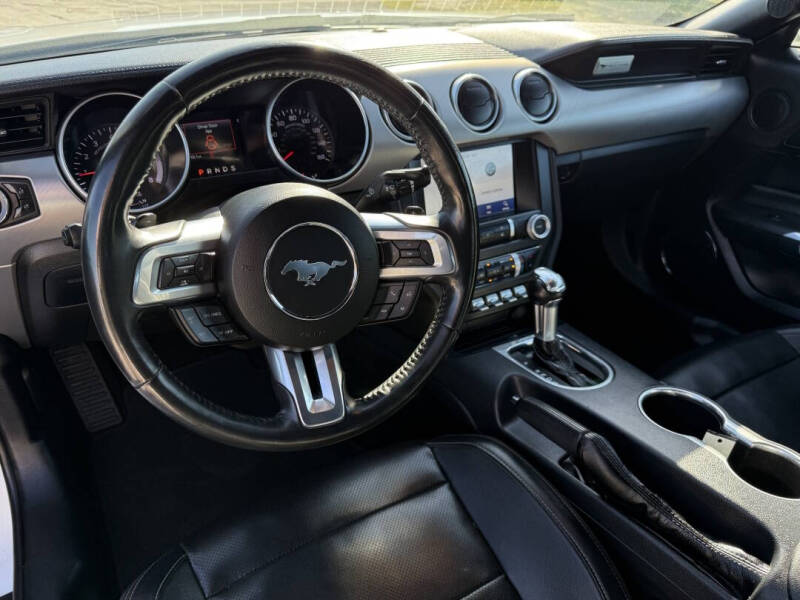2021 Ford Mustang
