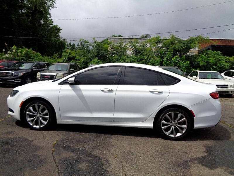 2015 Chrysler 200 S