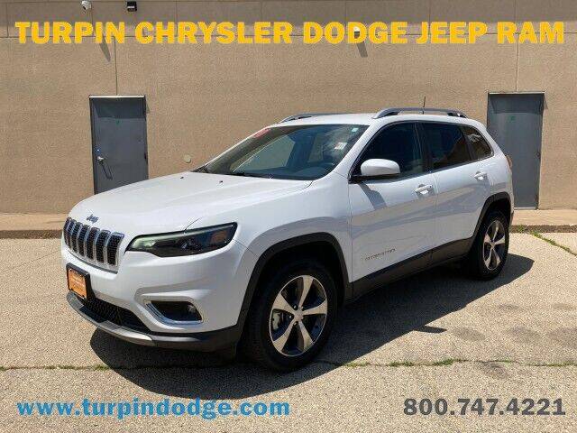 2020 Jeep Cherokee for sale at Turpin Chrysler Dodge Jeep Ram in Dubuque IA