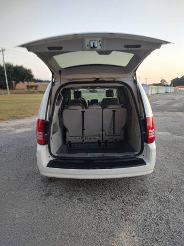 2009 Chrysler Town and Country Touring