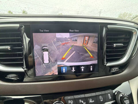 2018 Chrysler Pacifica Touring L Plus