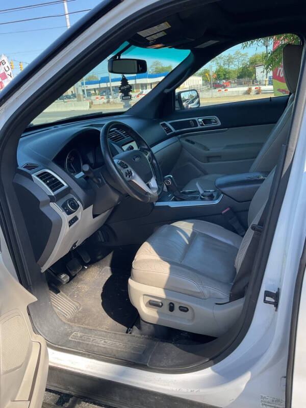 2012 Ford Explorer XLT