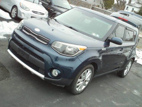 2018 Kia Soul +