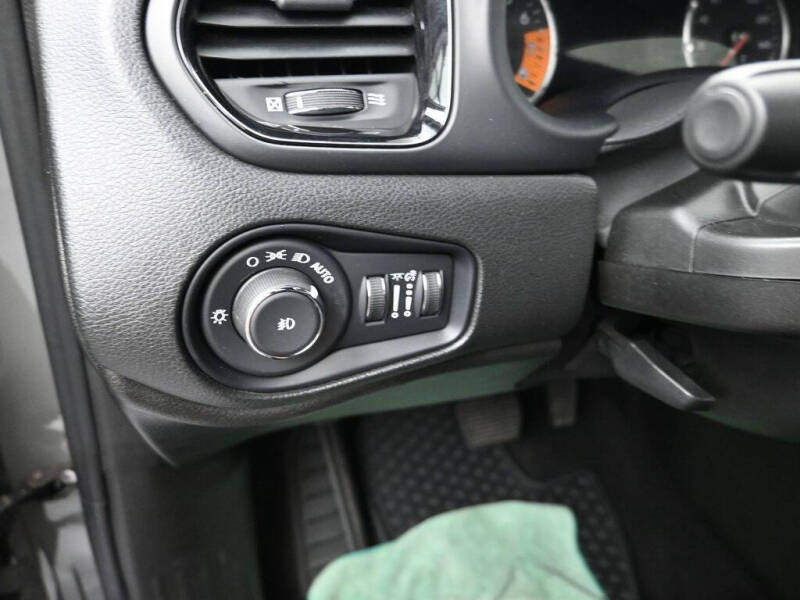 2022 Jeep Renegade Altitude