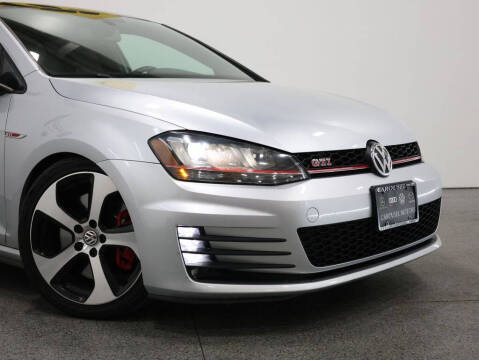 2017 Volkswagen Golf GTI SE