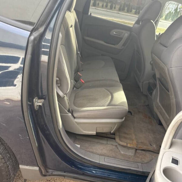 2009 Chevrolet Traverse LS