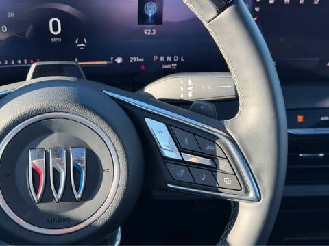 2025 Buick Enclave Avenir