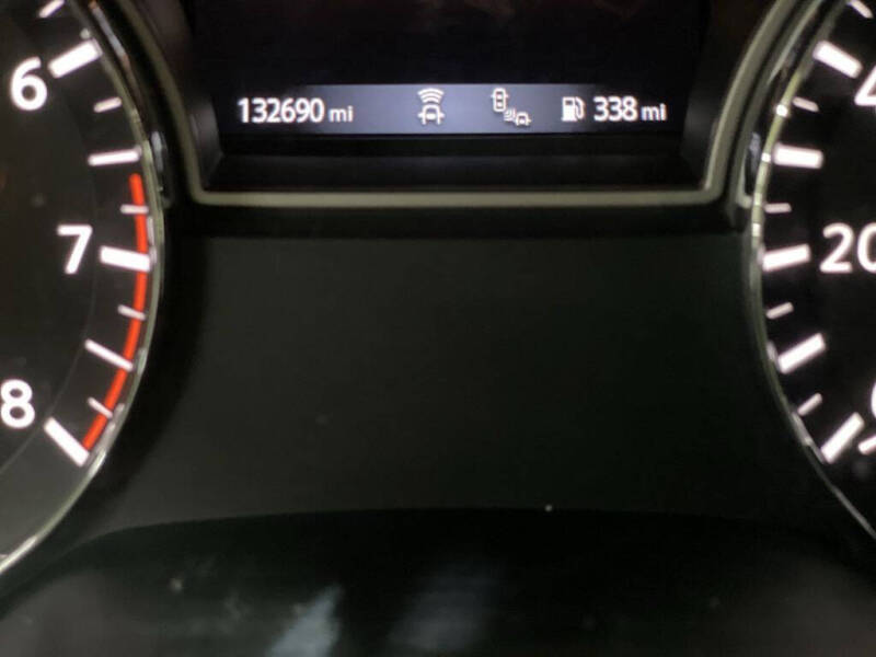 2019 Nissan Pathfinder SL