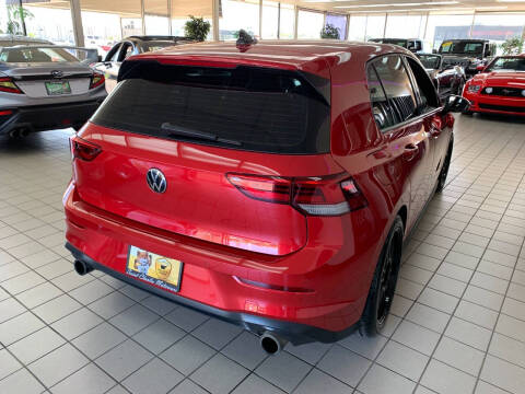 2022 Volkswagen Golf GTI S