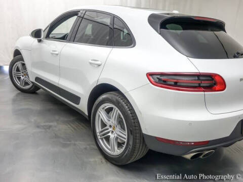 2017 Porsche Macan S