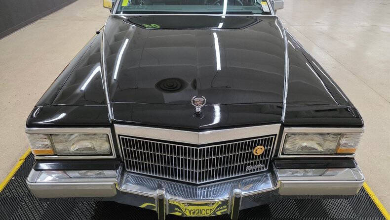 1990 Cadillac Brougham
