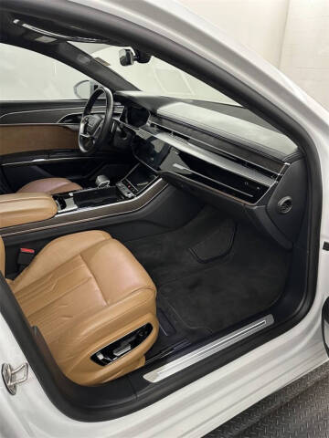 2021 Audi A8 L quattro 60 TFSI