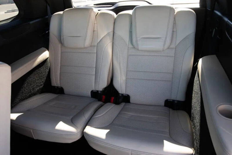 2015 Mercedes-Benz GL-Class GL 63 AMG