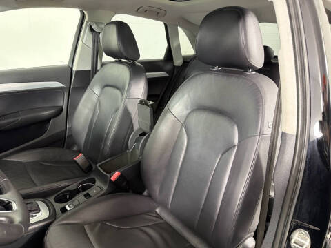 2015 Audi Q3 2.0T Premium Plus