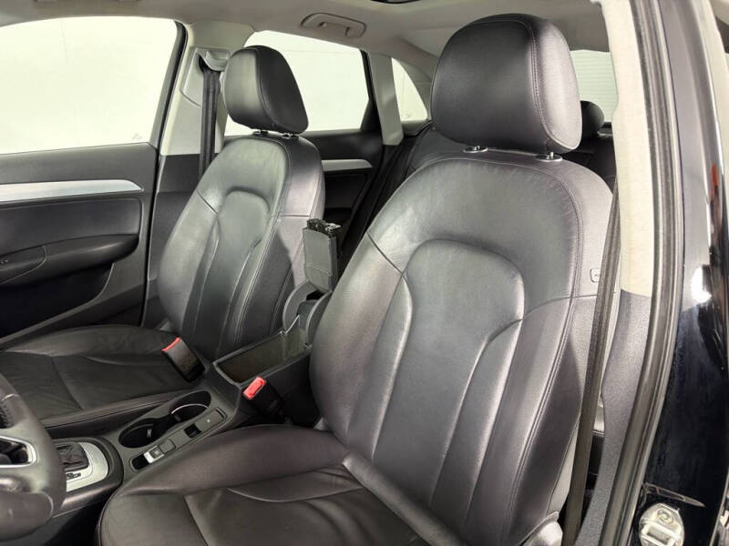 2015 Audi Q3 2.0T Premium Plus